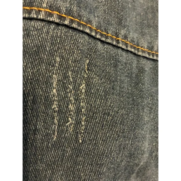 Vintage Jean Jacket Size X Large Pre-Loved, Worn and Soft - Picture 8 of 9